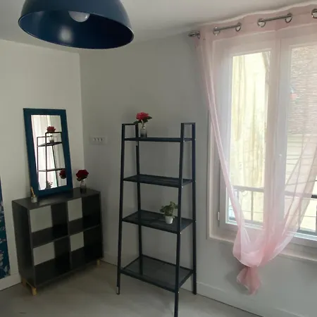 Petite Maison Apartment Coulommiers